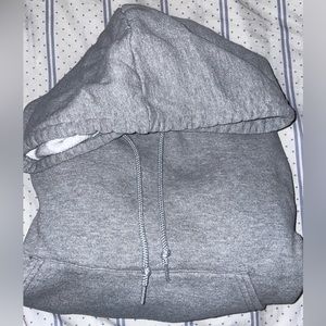 Russel Athletic Cropped grey hoodie 🫖✨💛